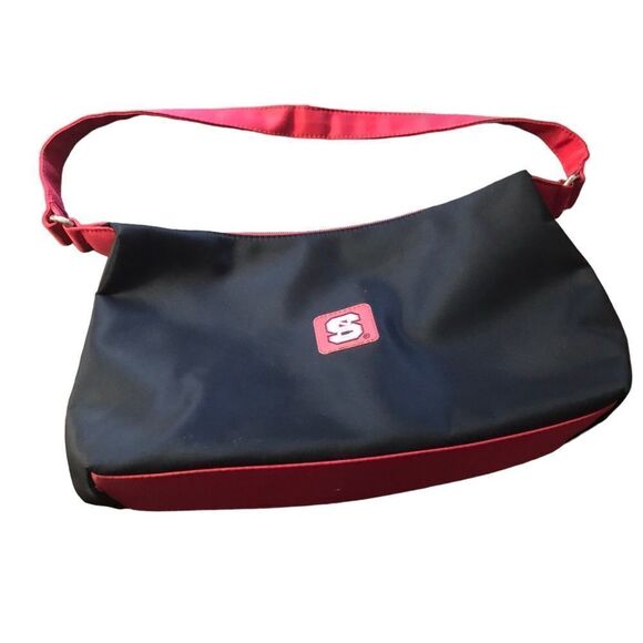 Handbags - NCSU bag new never carried 11x4 so cute